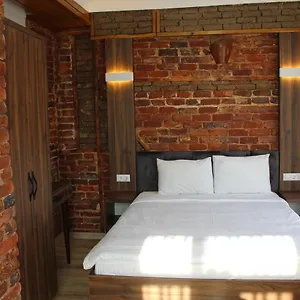 Han Suite Hotel Szálloda